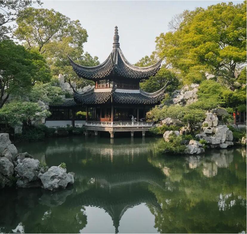 兖州雨珍餐饮有限公司